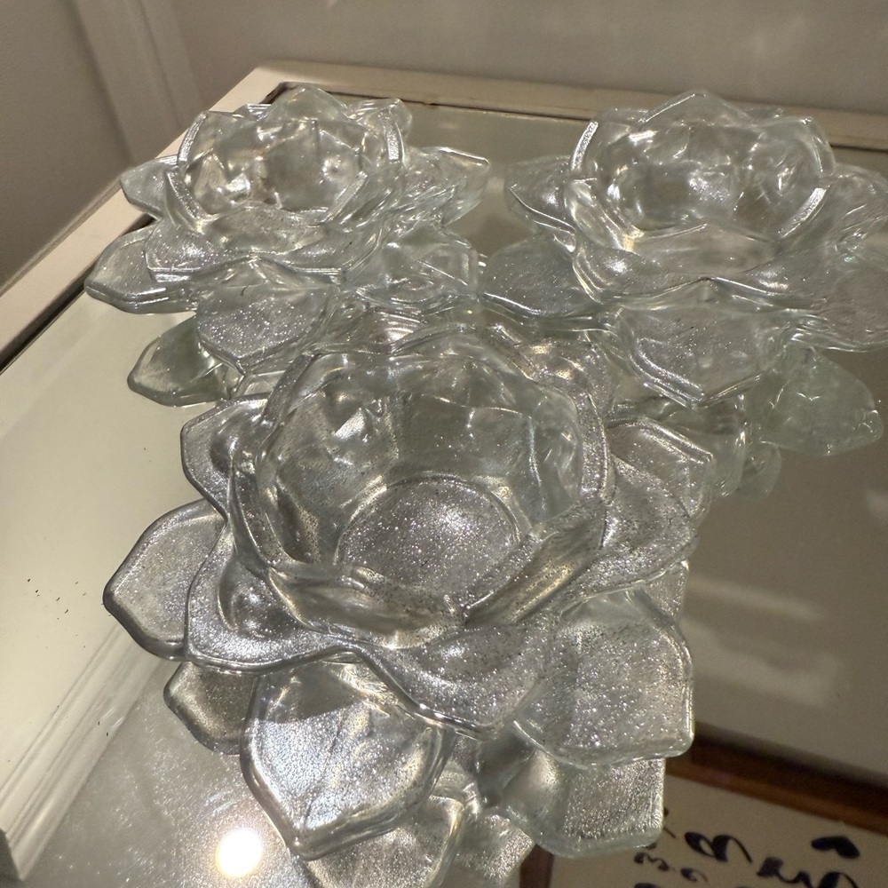 Lotus-Shaped Glass Candle Holders